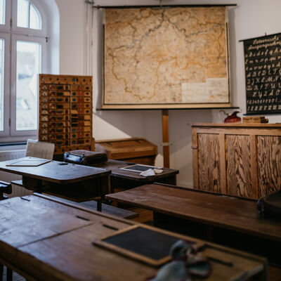 Bild vergr&ouml;&szlig;ern: Historische Schulstunde - Museum der Stadt Lennestadt