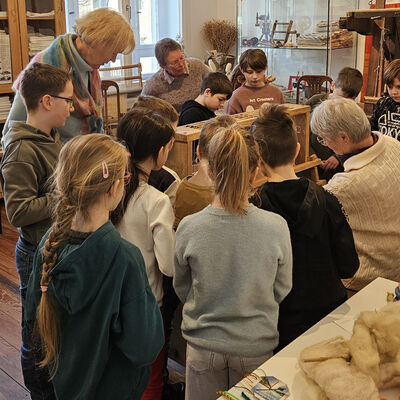 Bild vergr&ouml;&szlig;ern: Kleine Wollwerkstatt