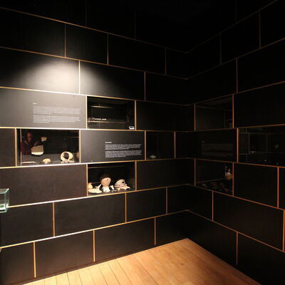 Bild vergr&ouml;&szlig;ern: Alte Dauerausstellung im Museum der Stadt Lennestadt.